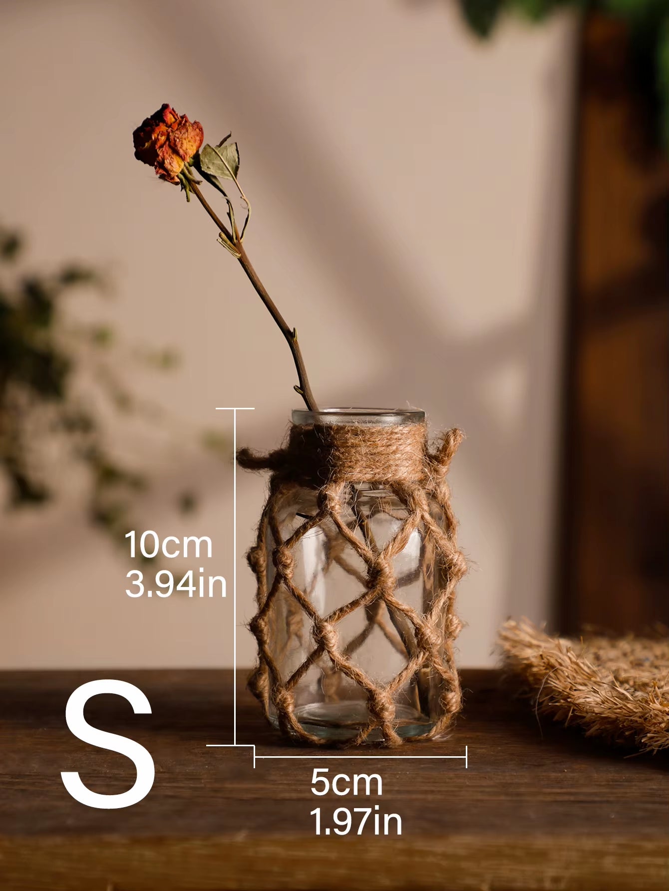 Rustic Hanging Glass Vase with Hemp Rope Net for Dried Flowers - Elegant Transparent Home Decor for Living Room and Table Decoration